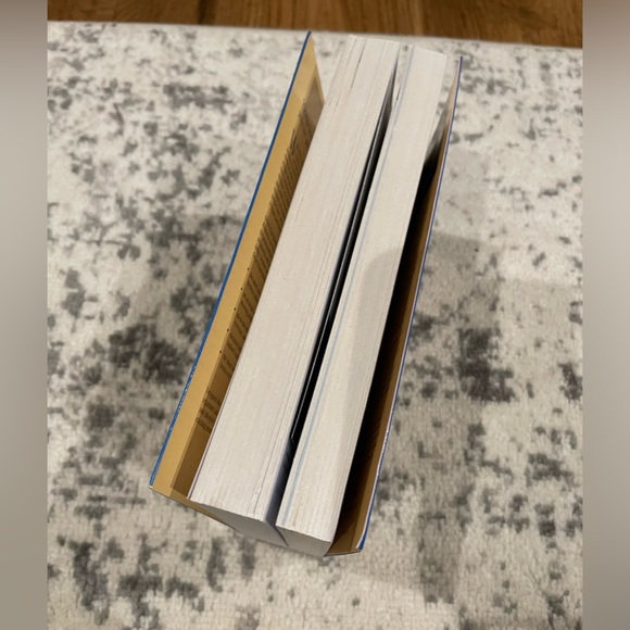 Great expectations pregnancy and childbirth book. - Picture 3 of 4